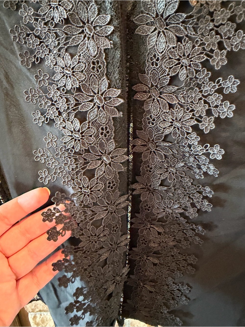 Alice and Olivia Silk Brea Lace Detail Ballon sleeve Blouse - Picture 8 of 9